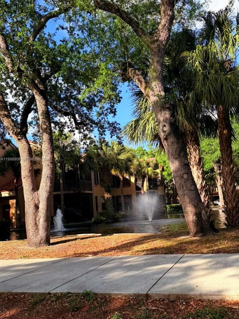 15515 N Miami Lakeway N # 11, Miami Lakes FL 33014 — 25