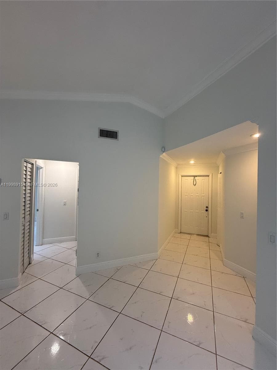 17268 NW 60th Ct, Hialeah FL 33015 — 3