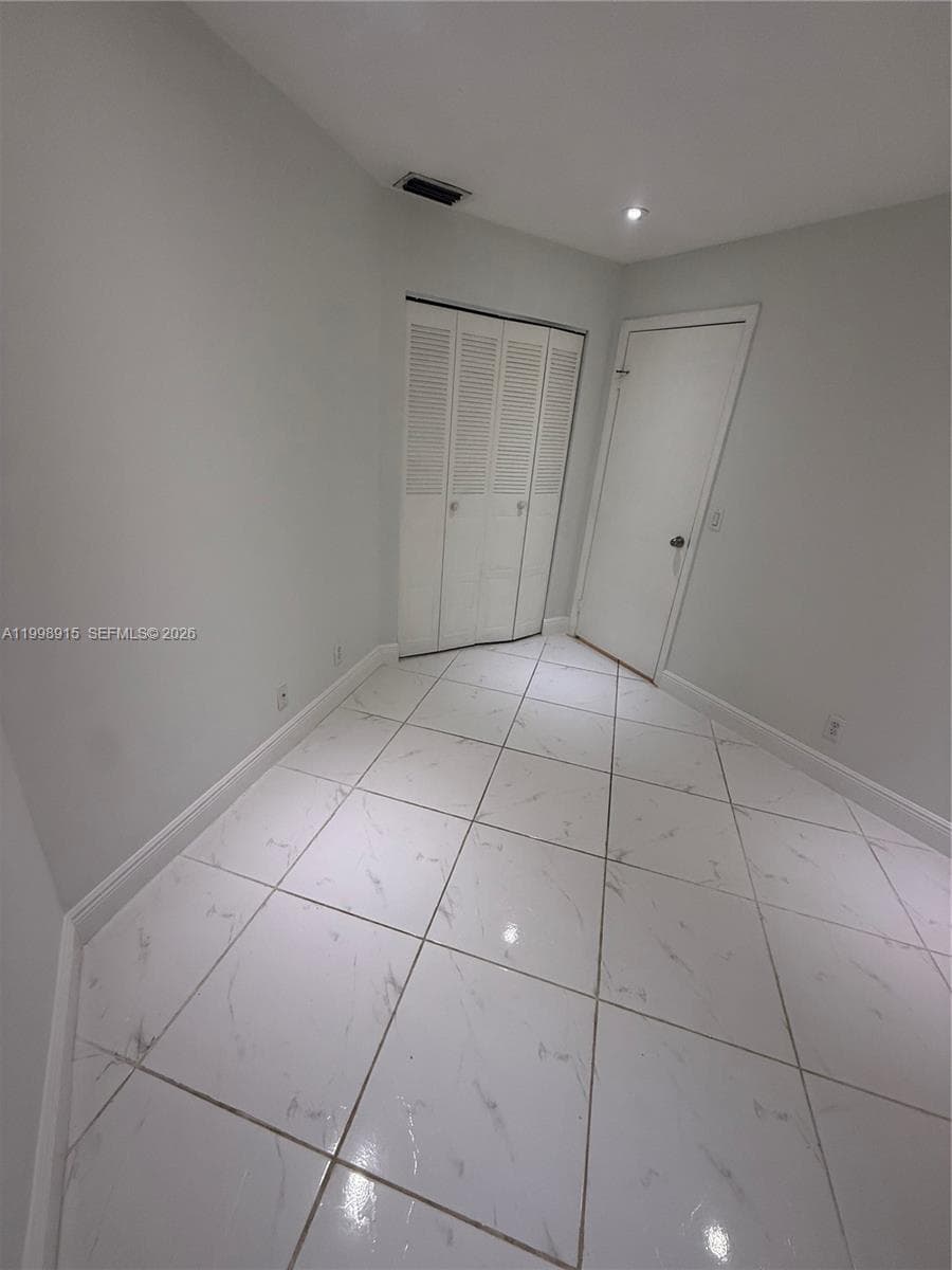 17268 NW 60th Ct, Hialeah FL 33015 — 19