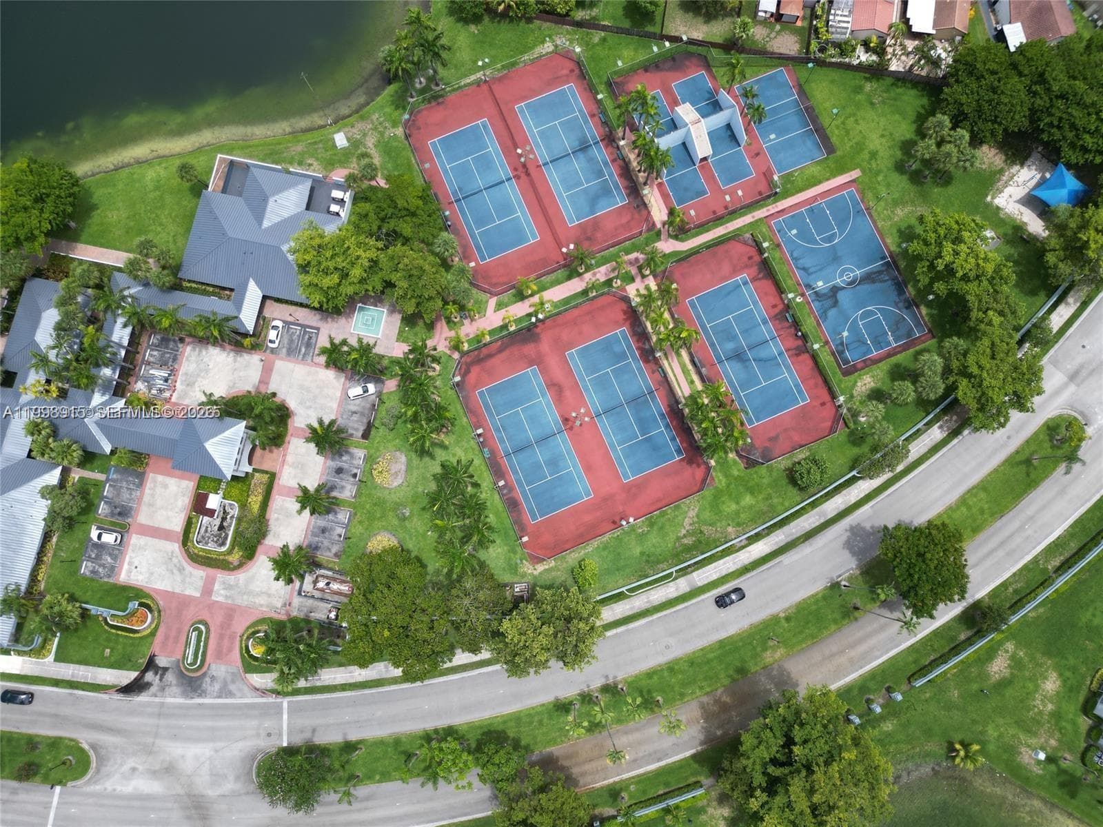 17268 NW 60th Ct, Hialeah FL 33015 — 29