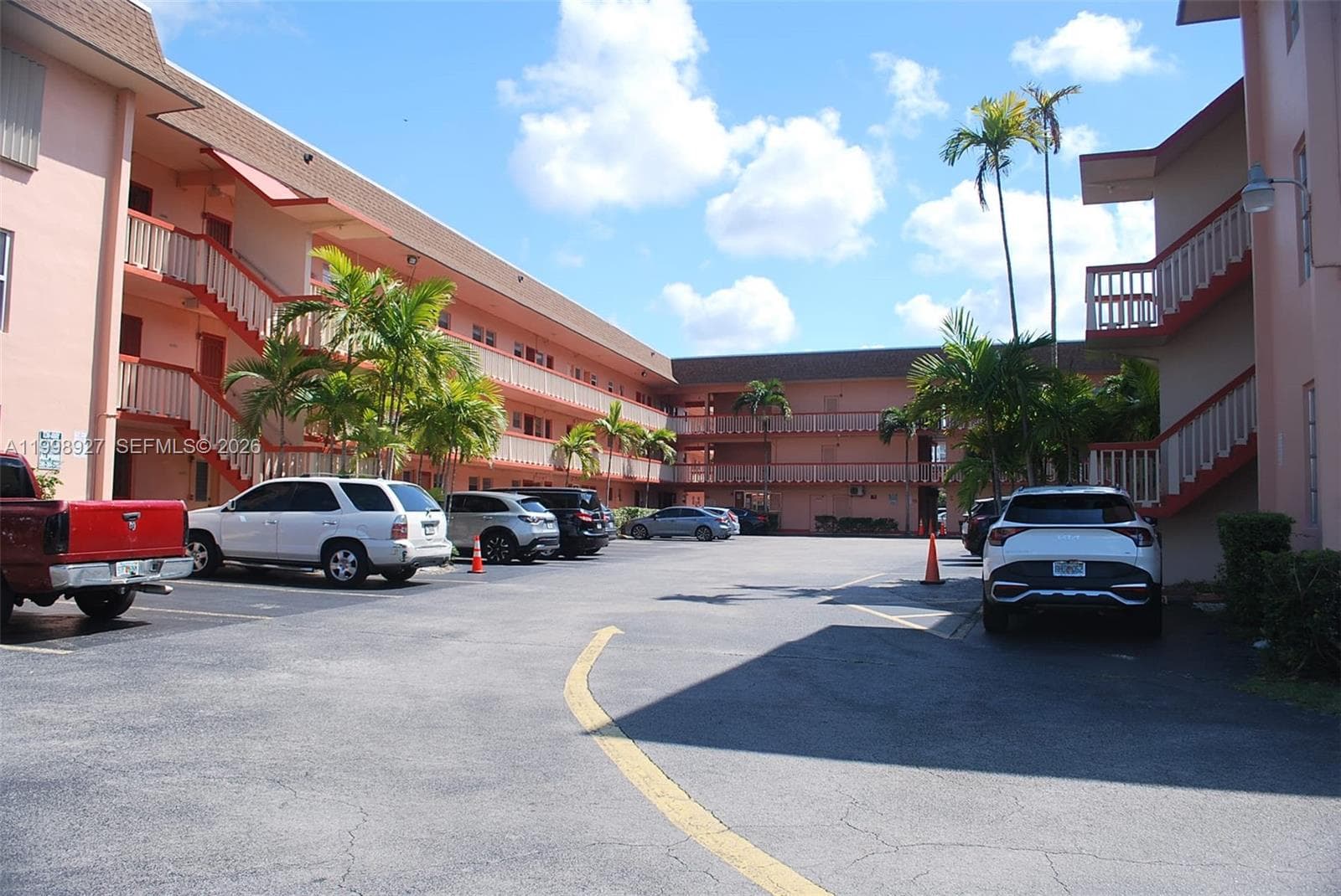 18707 NE 14th Ave # 733, Miami FL 33179 — 28