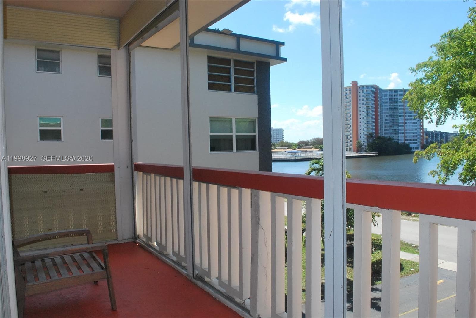 18707 NE 14th Ave # 733, Miami FL 33179 — 19