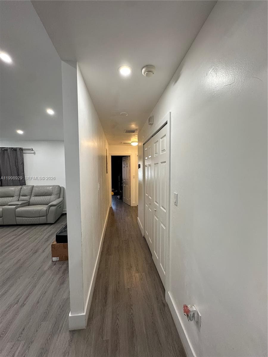 5923 SW 147th Pl, Miami FL 33193 — 34