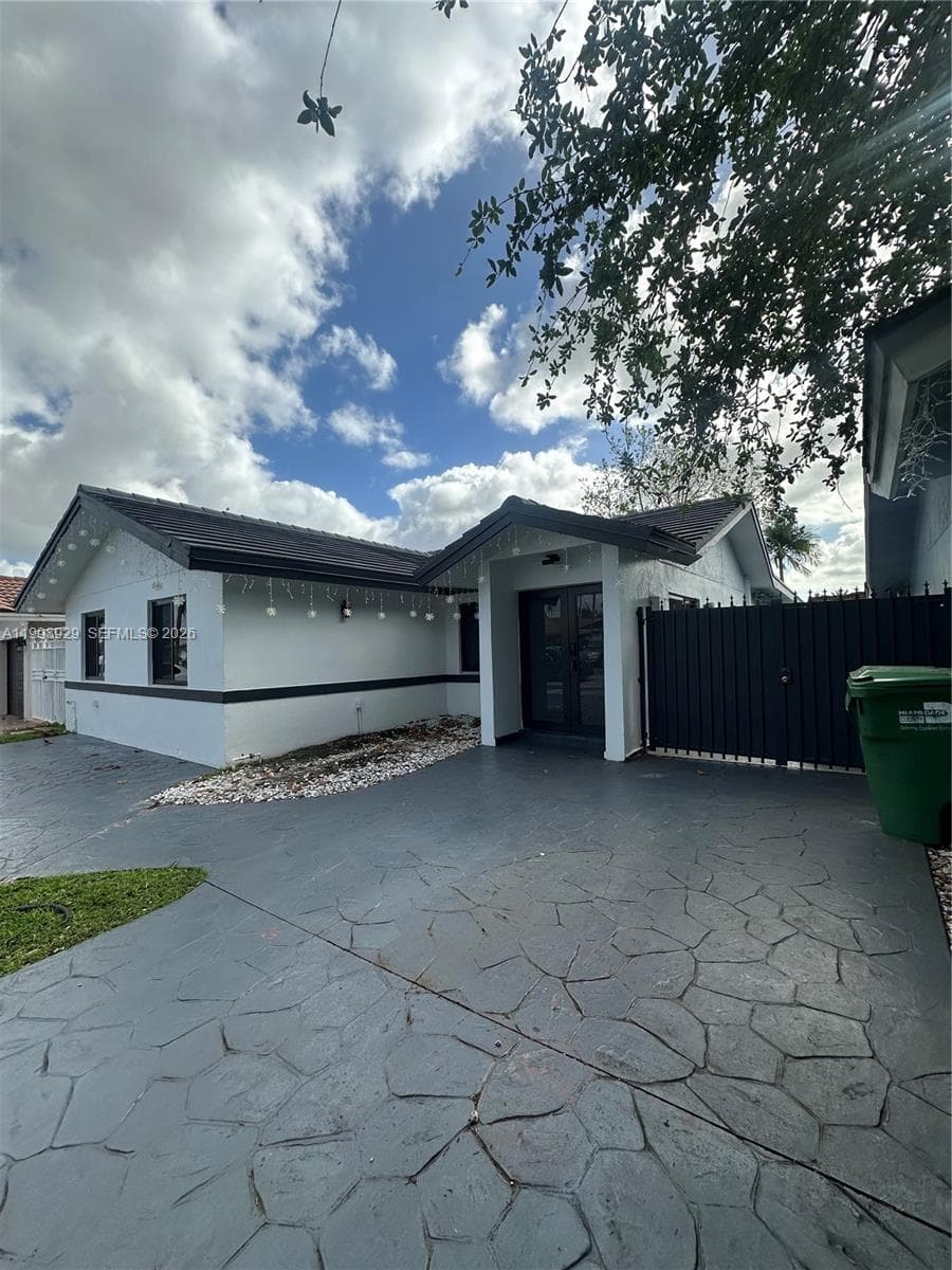 5923 SW 147th Pl, Miami FL 33193 — 4