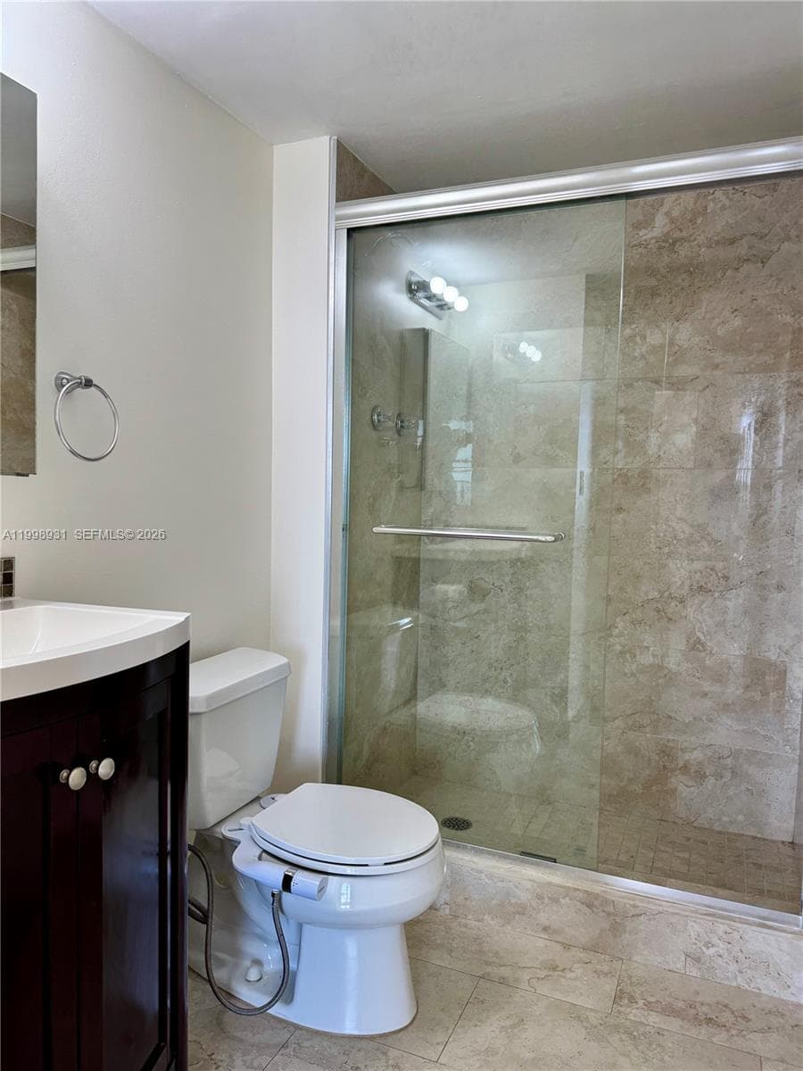 2780 NE 183rd St # 2012, Aventura FL 33160 — 37