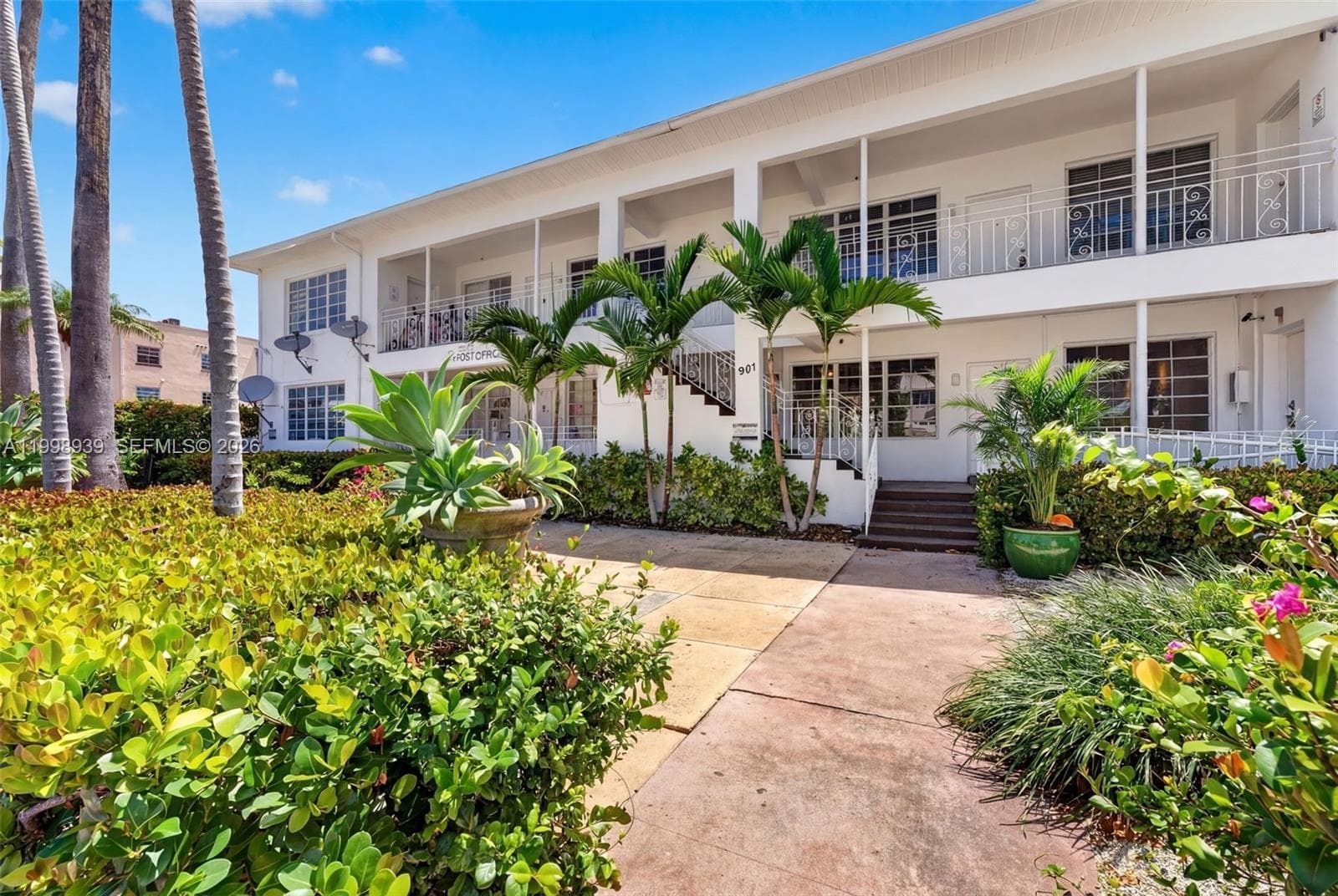 901 Pennsylvania Ave, Miami Beach FL 33139 — 2