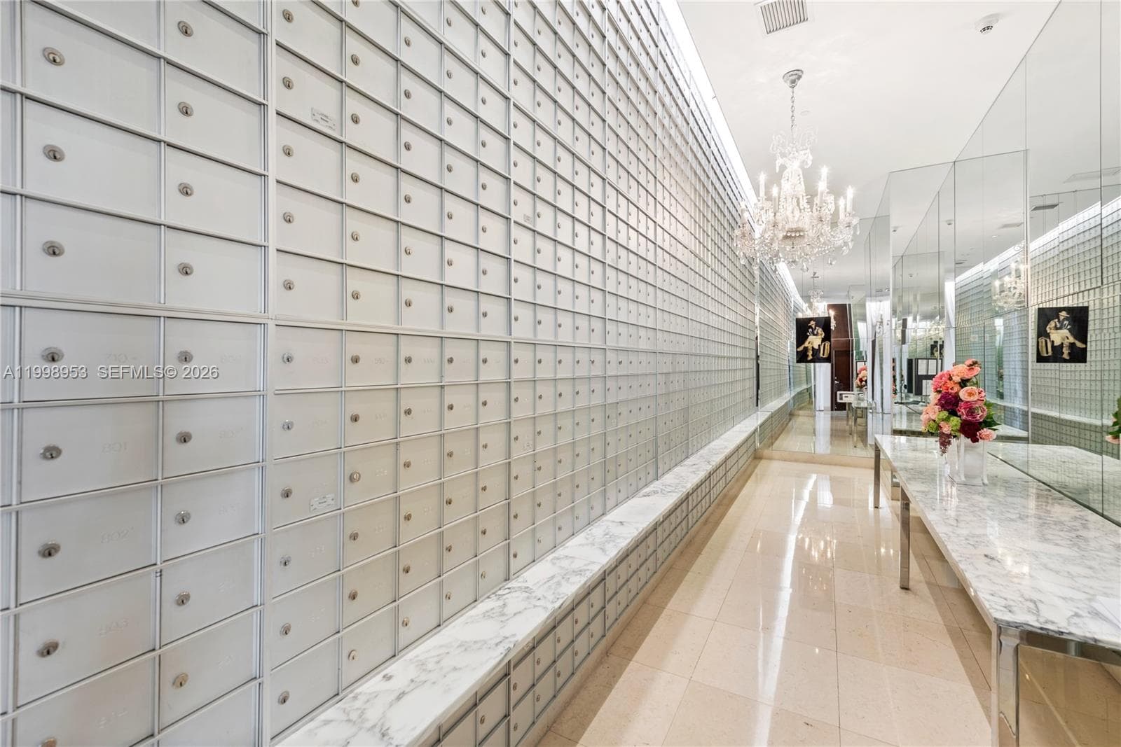 450 Alton Rd # 704, Miami Beach FL 33139 — 45
