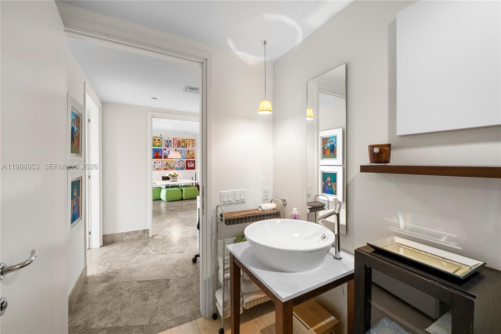450 Alton Rd # 704, Miami Beach FL 33139 — 35