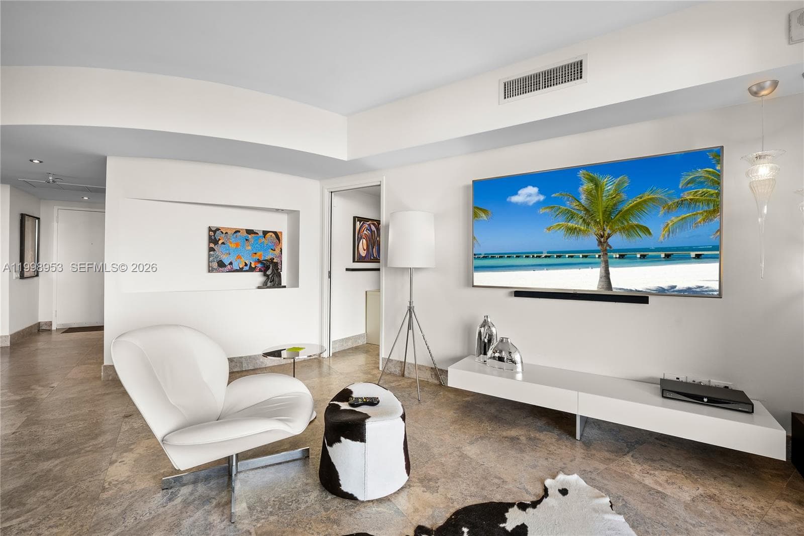 450 Alton Rd # 704, Miami Beach FL 33139 — 8