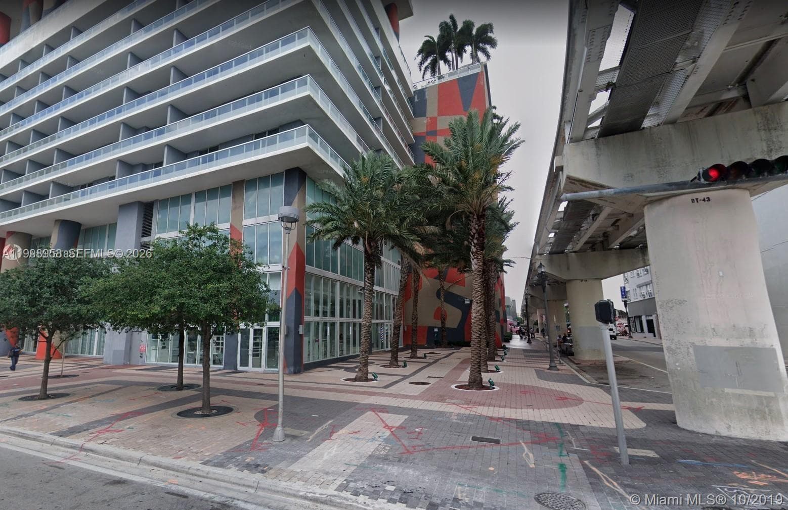 50 BISCAYNE Blvd # 3807, Miami FL 33132 — 40
