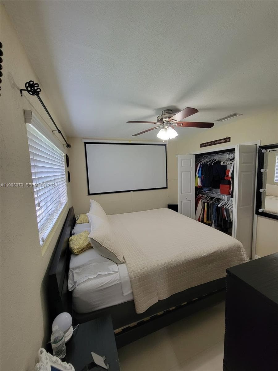 8245 SW 43rd St, Miami FL 33155 — 7