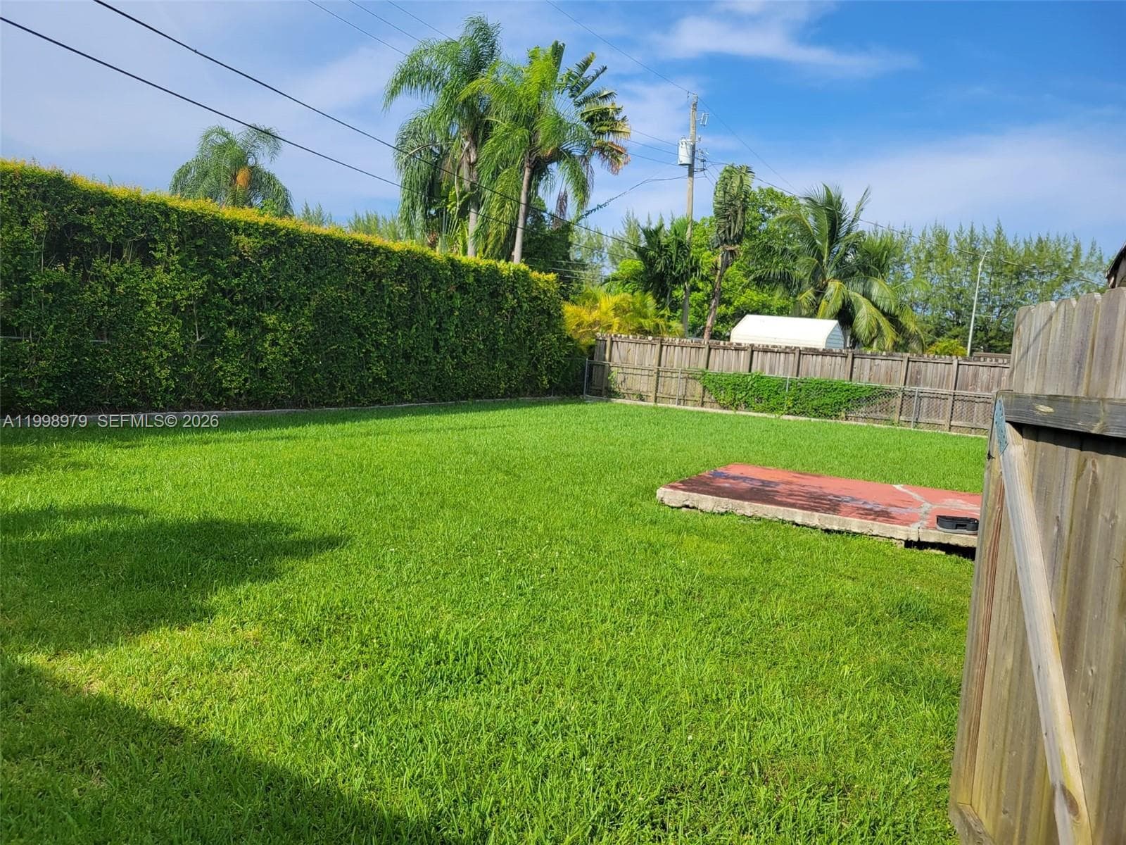 8245 SW 43rd St, Miami FL 33155 — 21