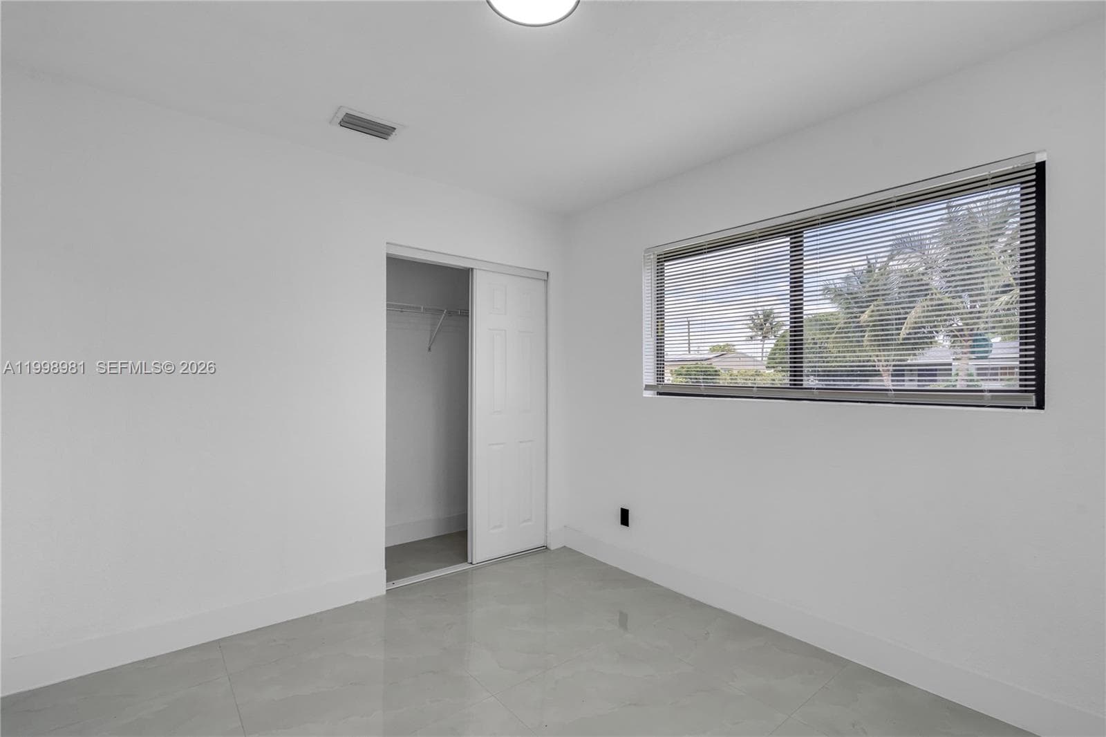 1000 NW 198th St, Miami Gardens FL 33169 — 16
