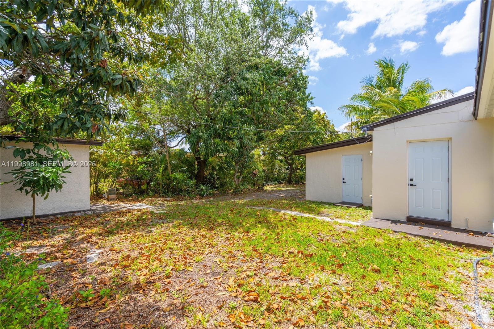 1000 NW 198th St, Miami Gardens FL 33169 — 24