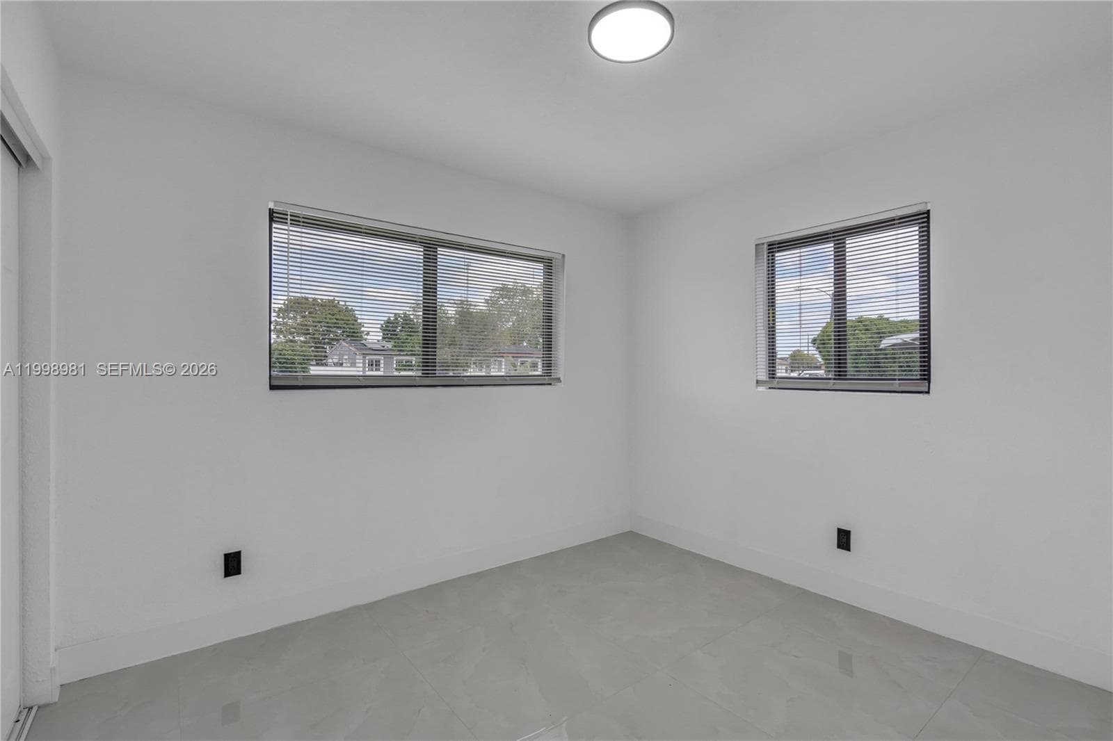 1000 NW 198th St, Miami Gardens FL 33169 — 4