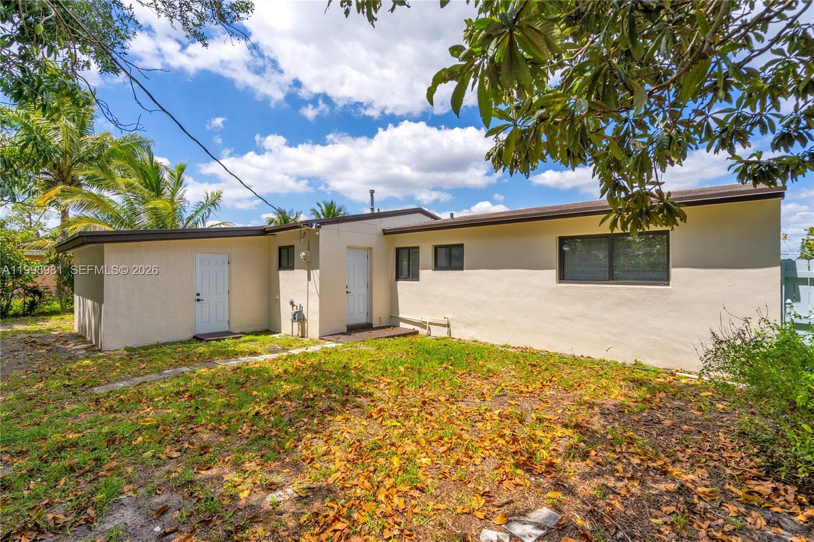 1000 NW 198th St, Miami Gardens FL 33169 — 25