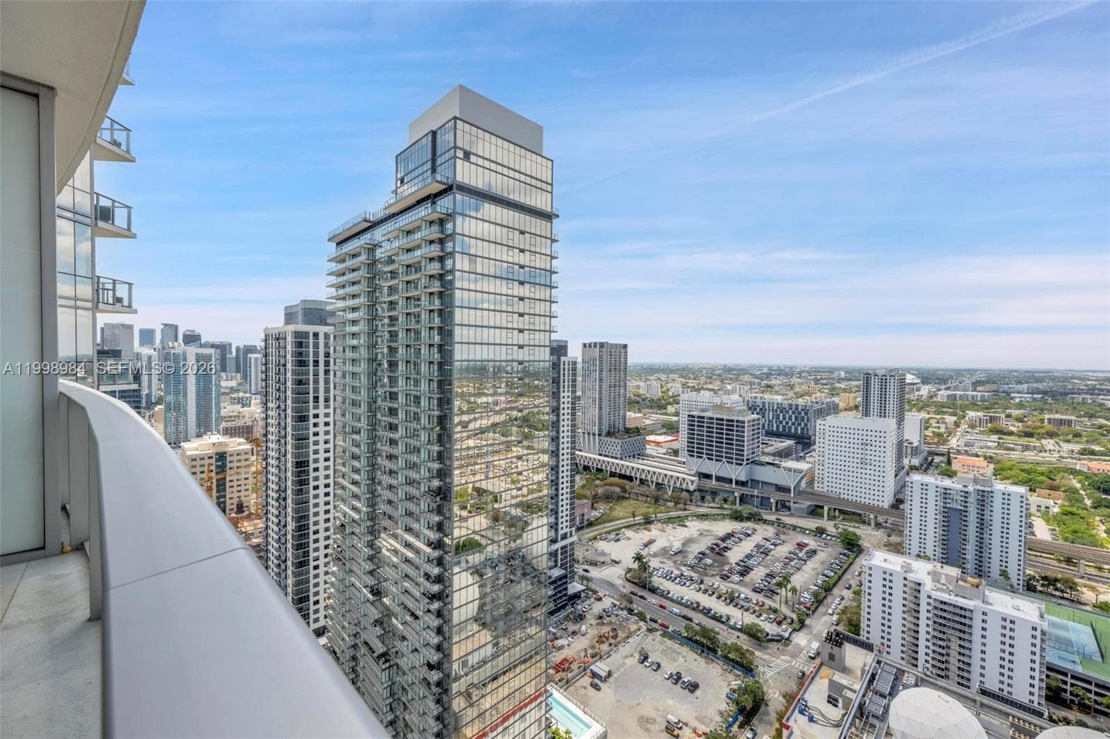 851 NE 1st Ave # 3708, Miami FL 33132 — 23