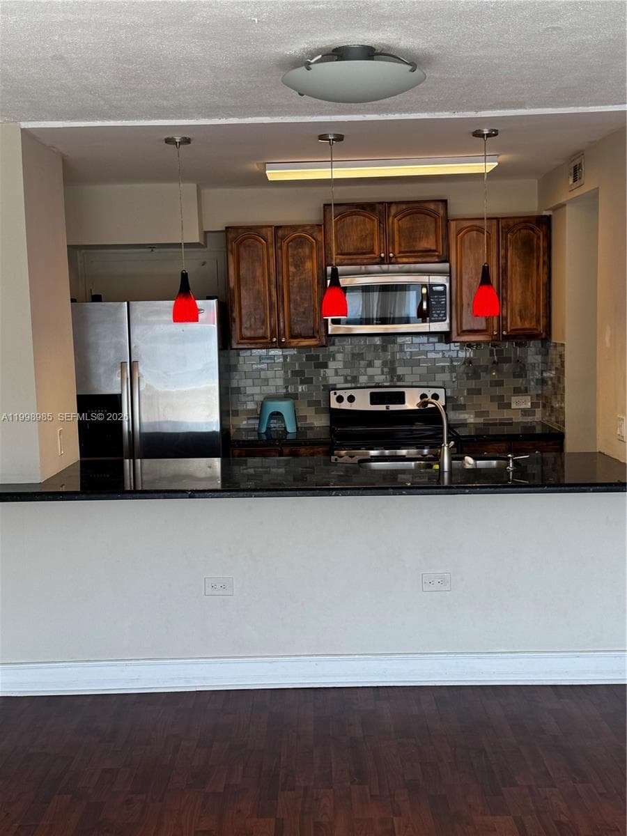 7545 E Treasure Dr # 9K, North Bay Village FL 33141 — 11