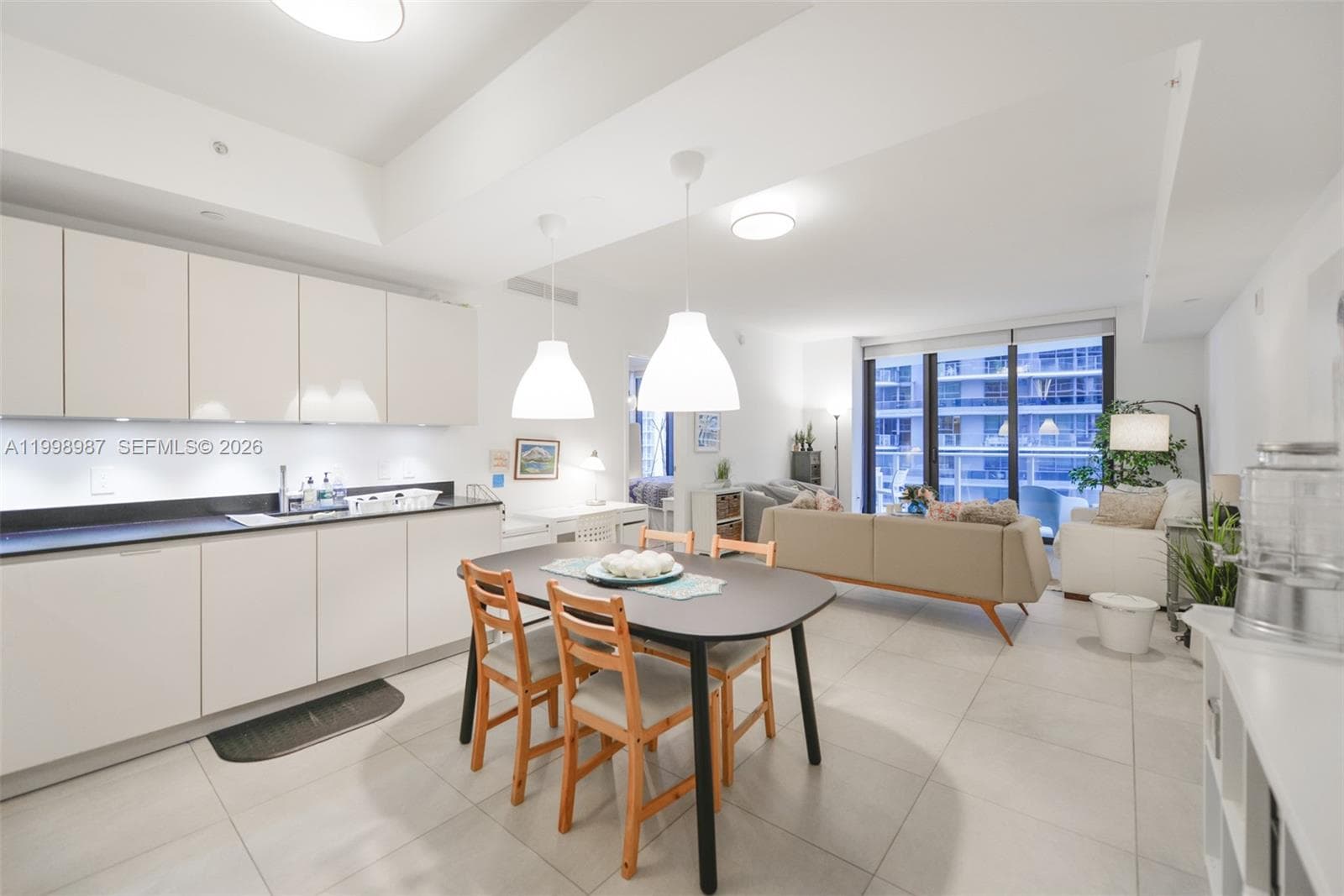 1010 Brickell Ave # 2906, Miami FL 33131 — 2