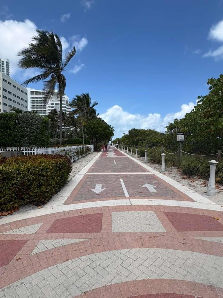 4301 Collins Ave # 803, Miami Beach FL 33140 — 24