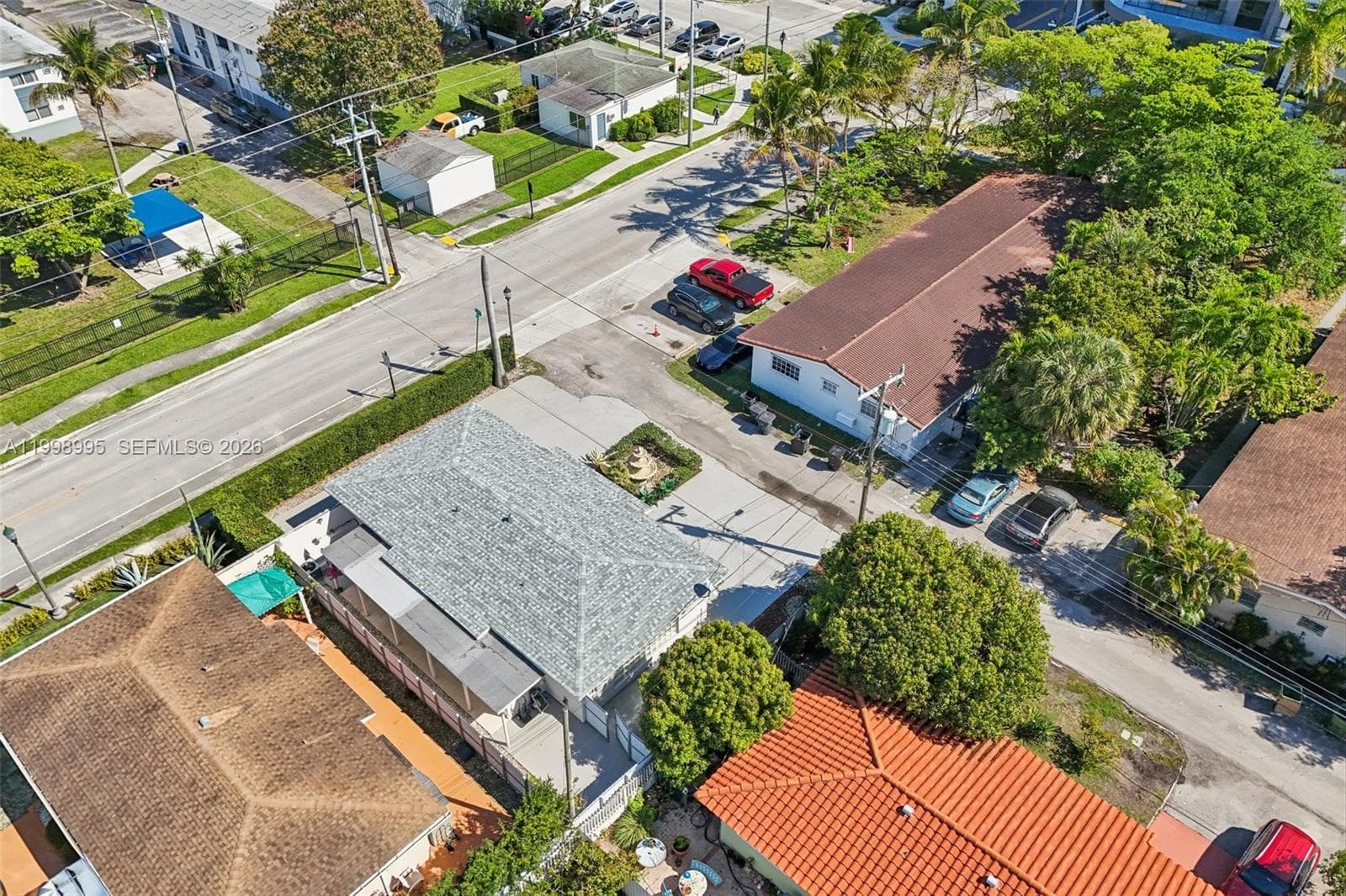 1682 NE 124th Ln, North Miami FL 33181 — 47