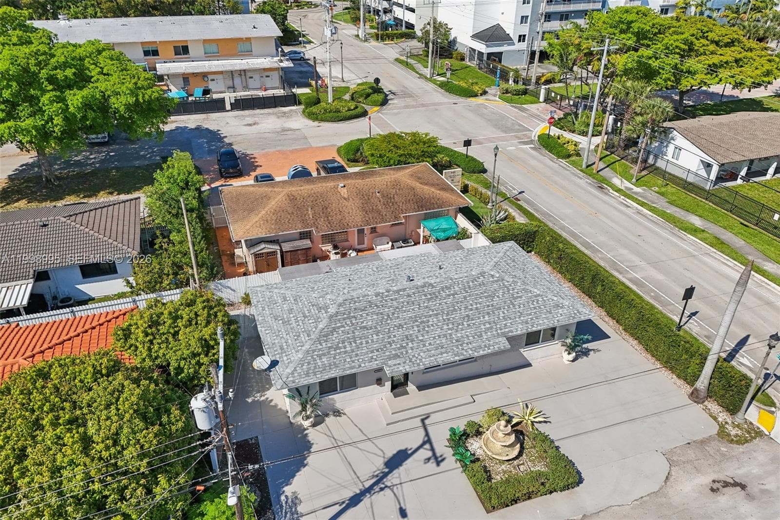 1682 NE 124th Ln, North Miami FL 33181 — 50