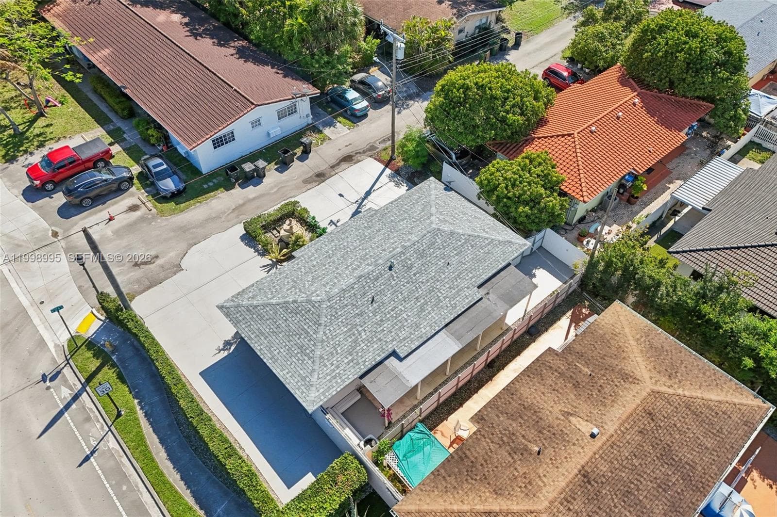 1682 NE 124th Ln, North Miami FL 33181 — 48