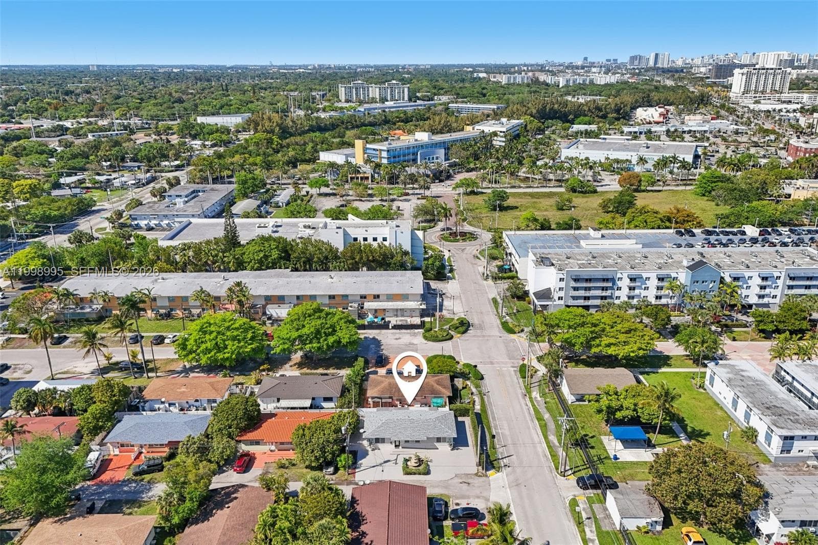 1682 NE 124th Ln, North Miami FL 33181 — 44