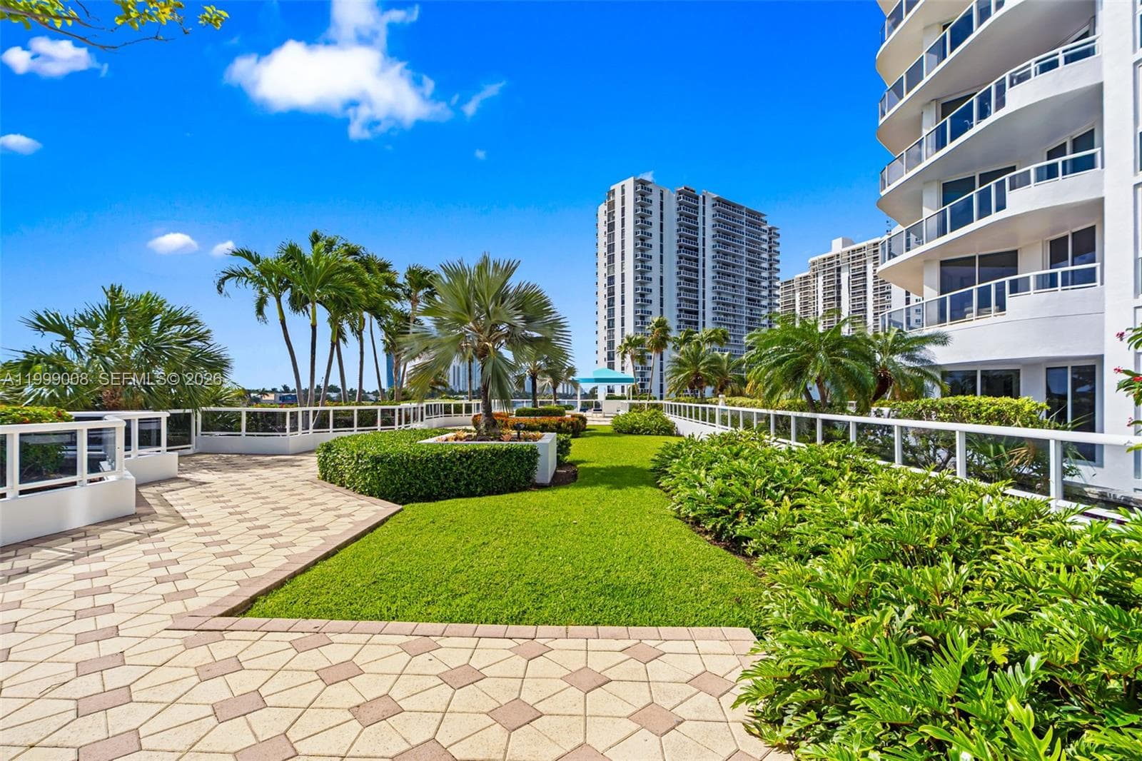 3802 NE 207th St # 2704, Aventura FL 33180 — 56