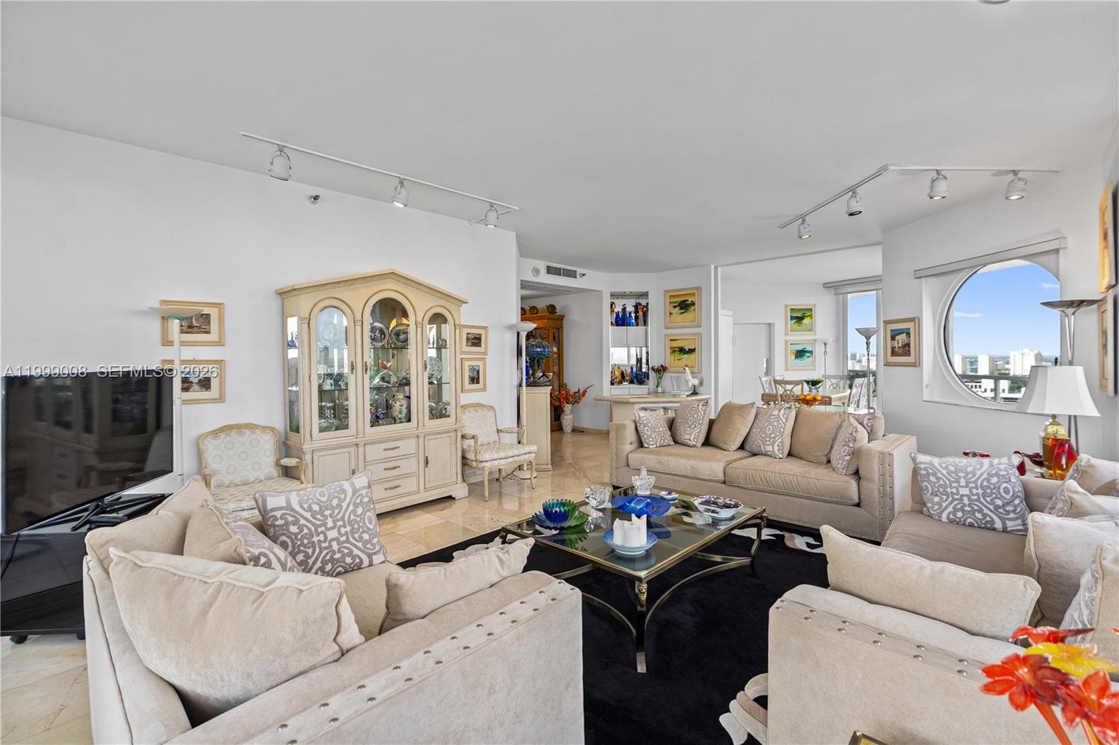 3802 NE 207th St # 2704, Aventura FL 33180 — 17