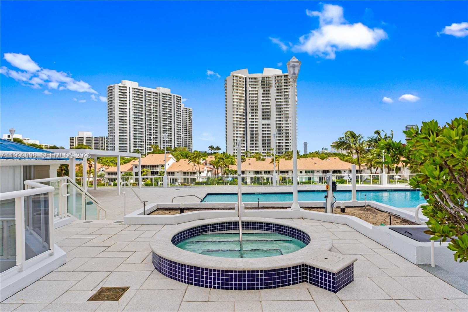 3802 NE 207th St # 2704, Aventura FL 33180 — 67