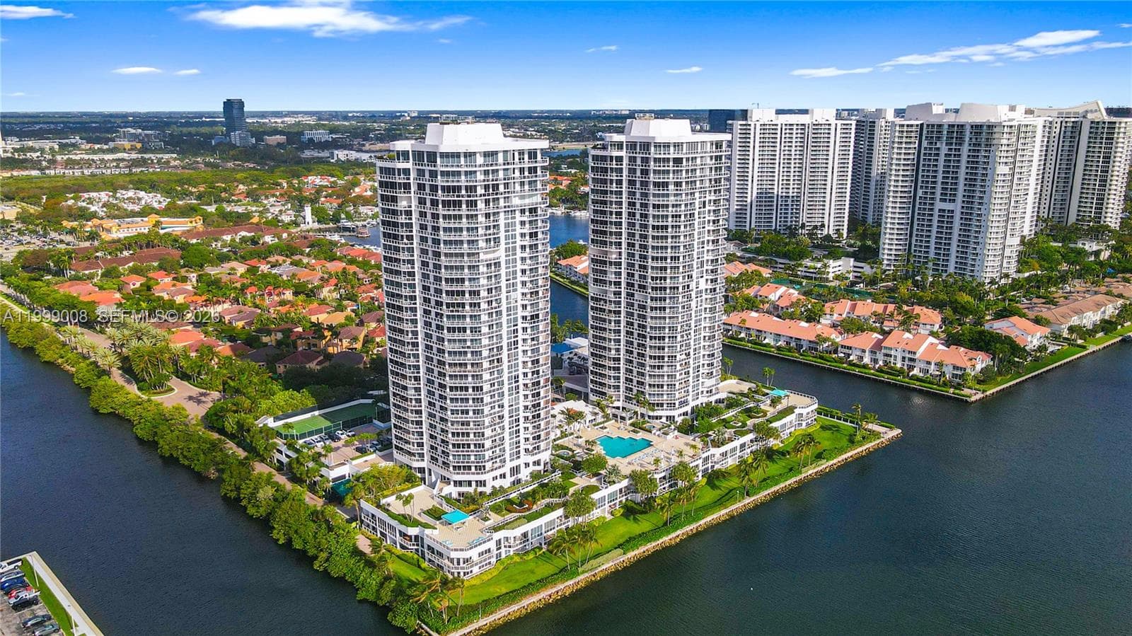 3802 NE 207th St # 2704, Aventura FL 33180 — 81