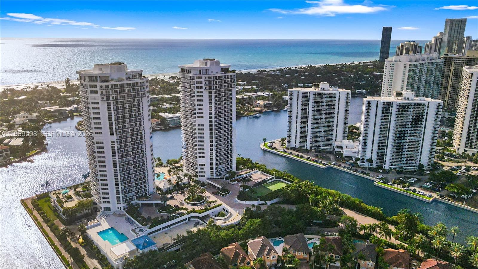 3802 NE 207th St # 2704, Aventura FL 33180 — 79