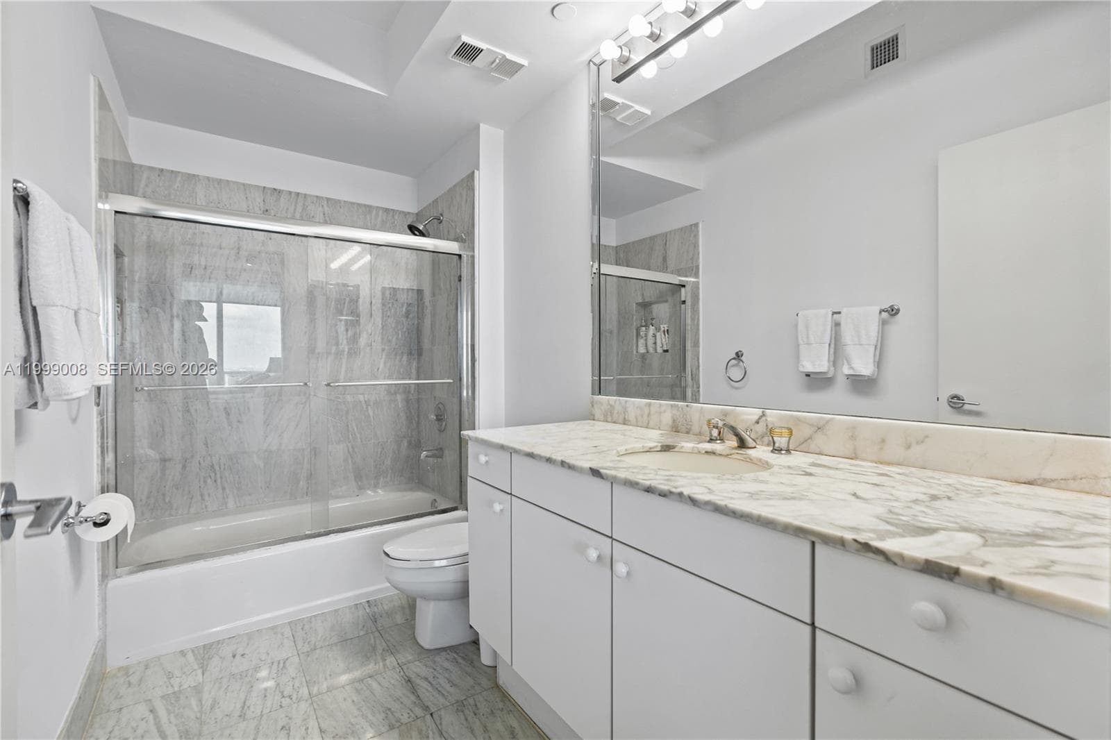 3802 NE 207th St # 2704, Aventura FL 33180 — 34