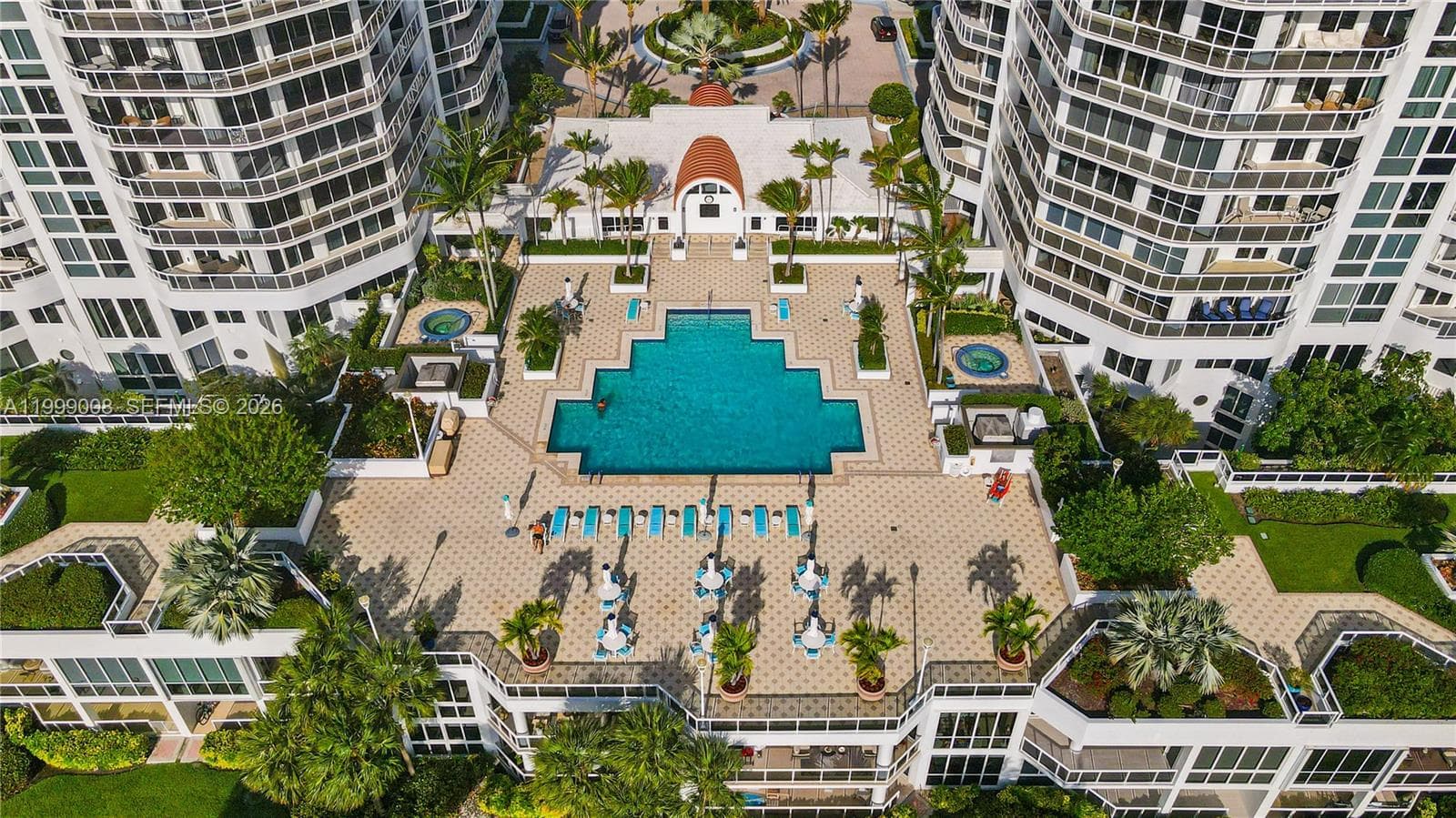 3802 NE 207th St # 2704, Aventura FL 33180 — 51