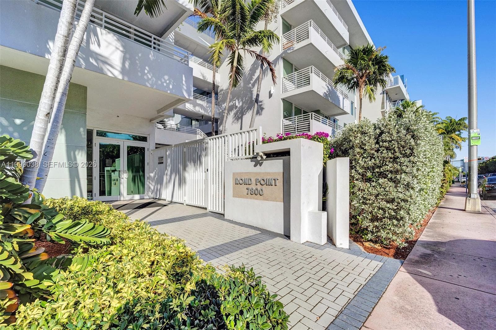 7800 Collins Ave # 101, Miami Beach FL 33141 — 42