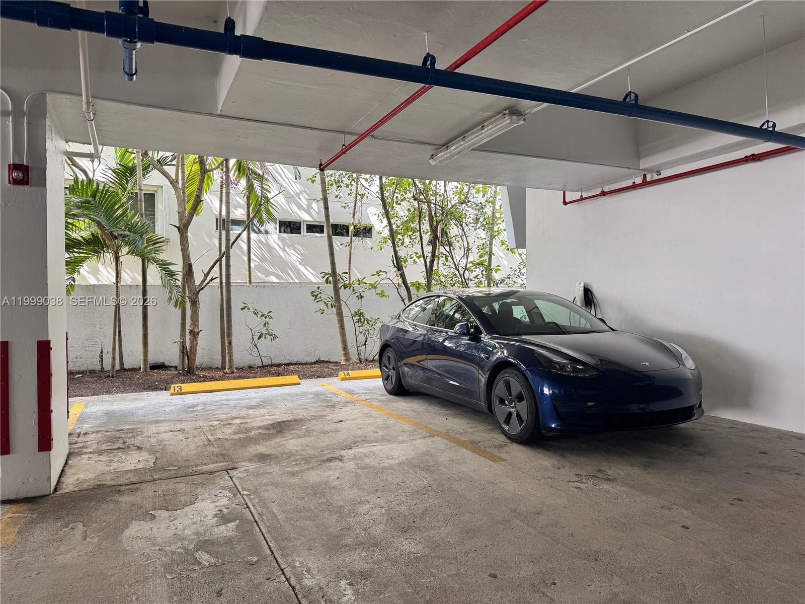 7800 Collins Ave # 101, Miami Beach FL 33141 — 30