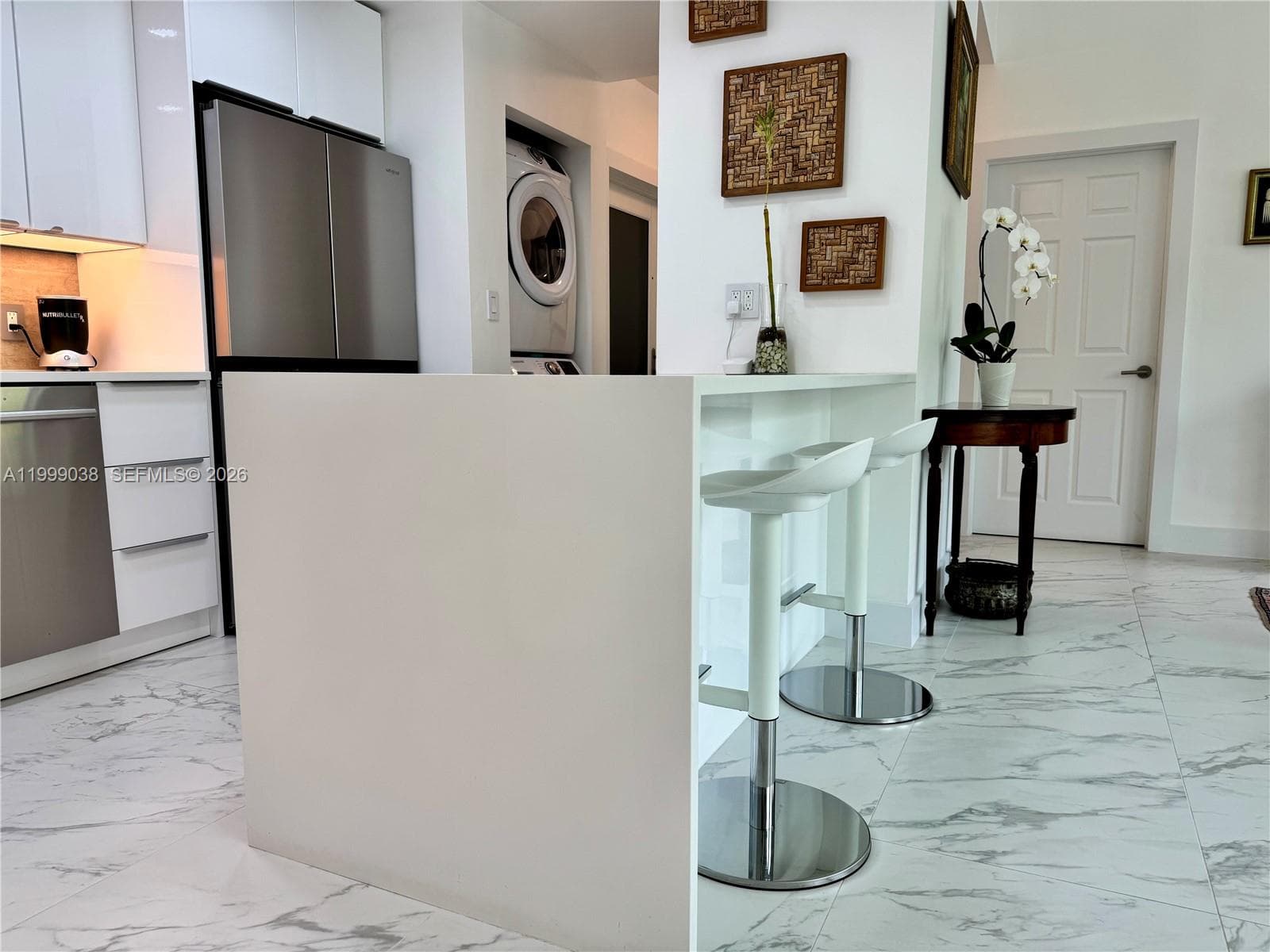 7800 Collins Ave # 101, Miami Beach FL 33141 — 19