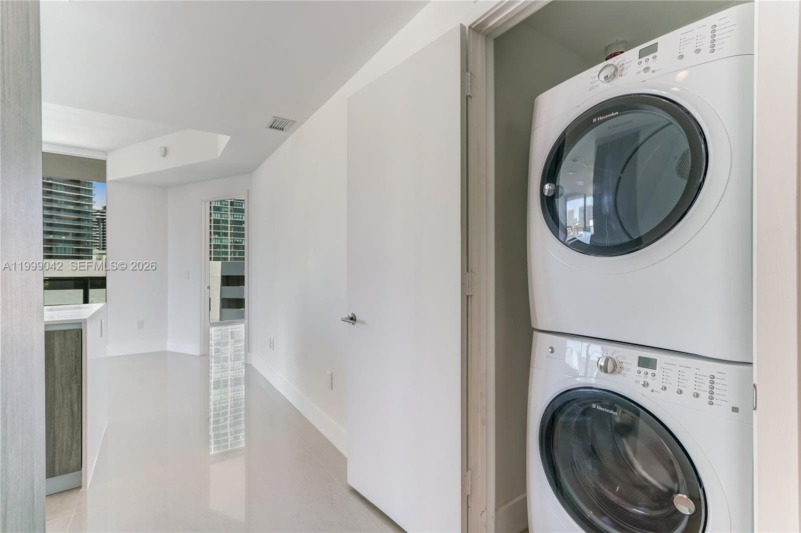2900 NE 7th Ave # 801, Miami FL 33137 — 16