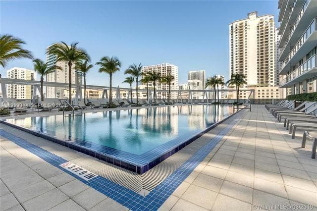 79 SW 12th St, Miami FL 33130 — 21