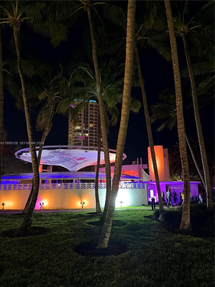 7330 Ocean Ter # C, Miami Beach FL 33141 — 52