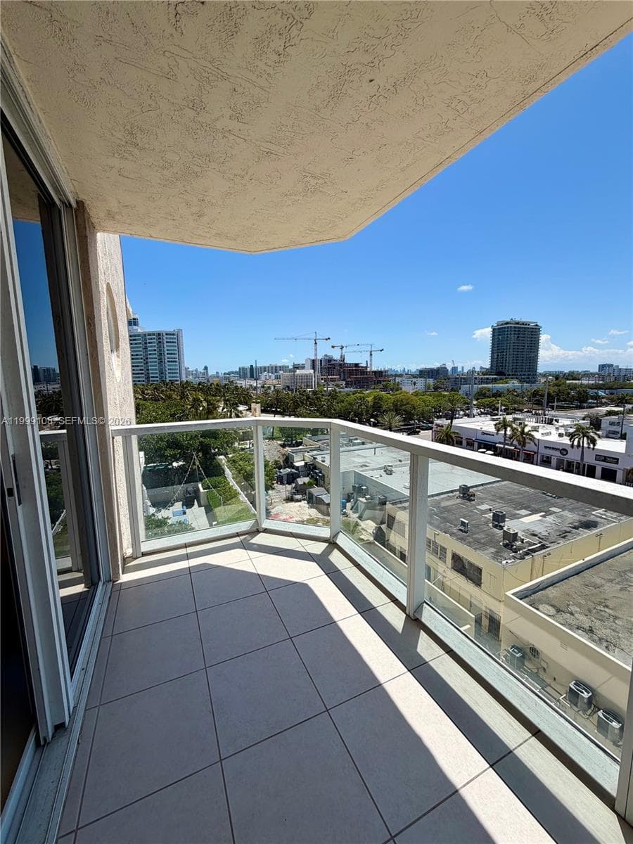 7330 Ocean Ter # C, Miami Beach FL 33141 — 17