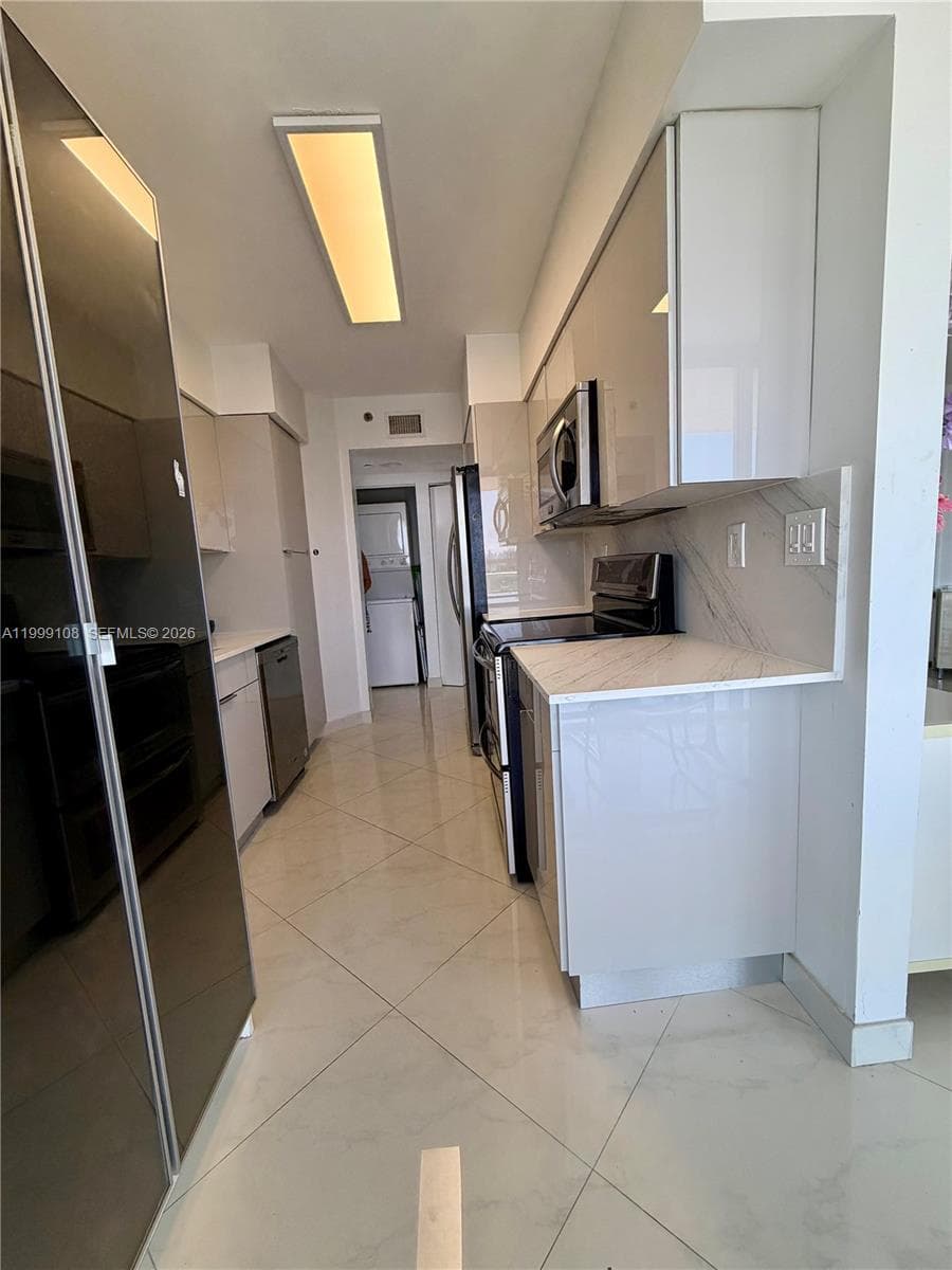 7330 Ocean Ter # C, Miami Beach FL 33141 — 14