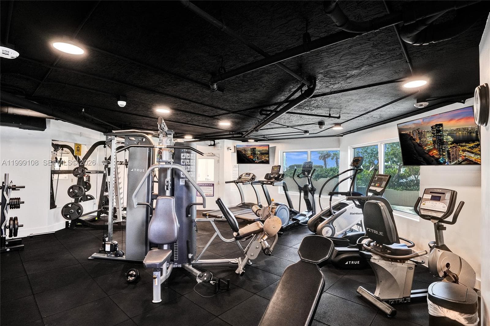 7330 Ocean Ter # C, Miami Beach FL 33141 — 25