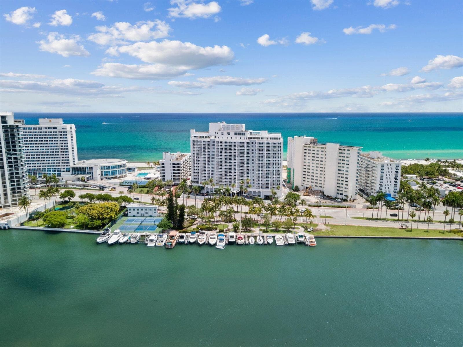 5401 Collins Avenue Apt 144, Miami Beach FL 33140 — 42