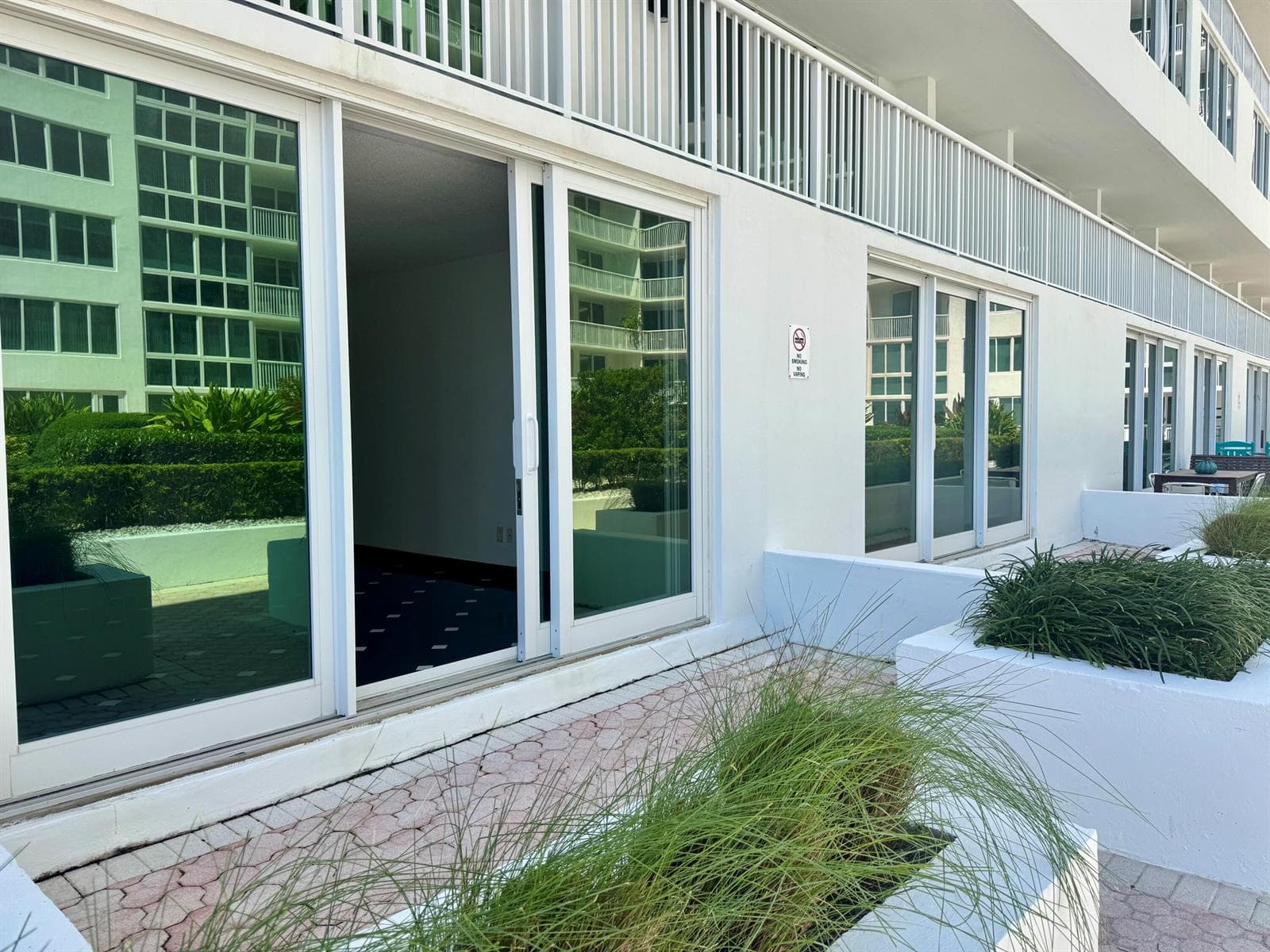 5401 Collins Avenue Apt 144, Miami Beach FL 33140 — 9