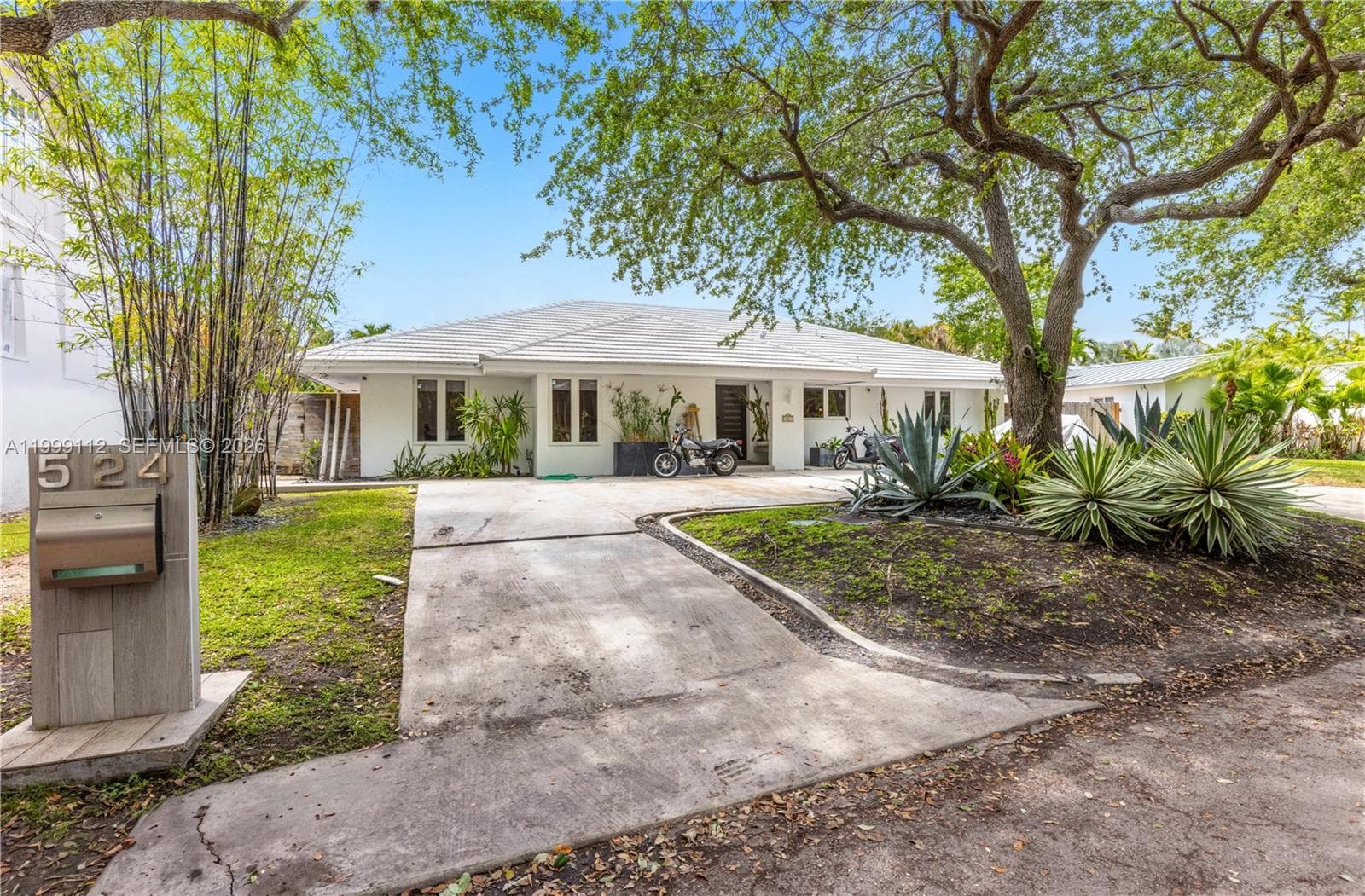 524 Warren Ln, Key Biscayne FL 33149 — 41