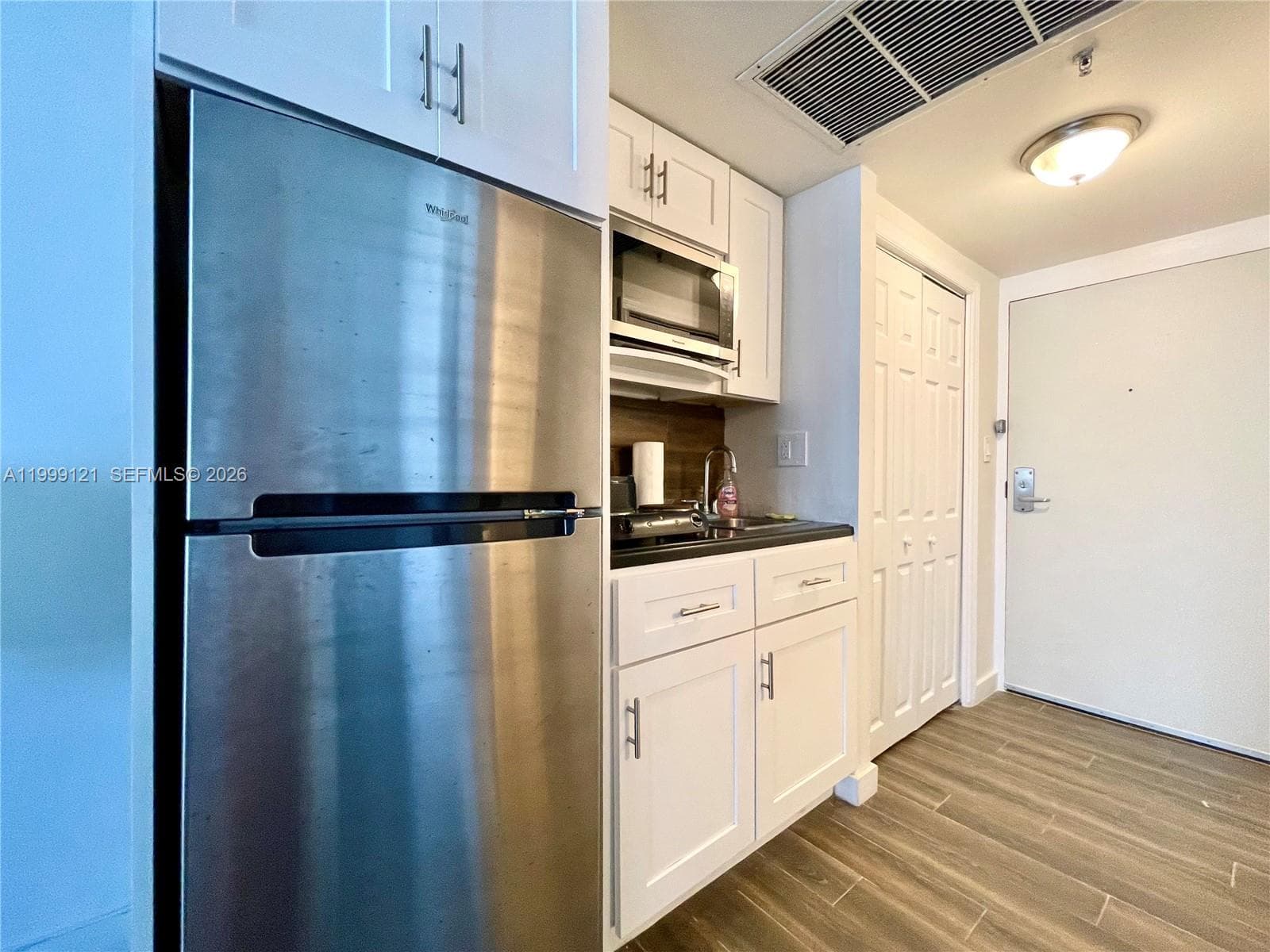 19201 Collins Ave # 504, Sunny Isles Beach FL 33160 — 5