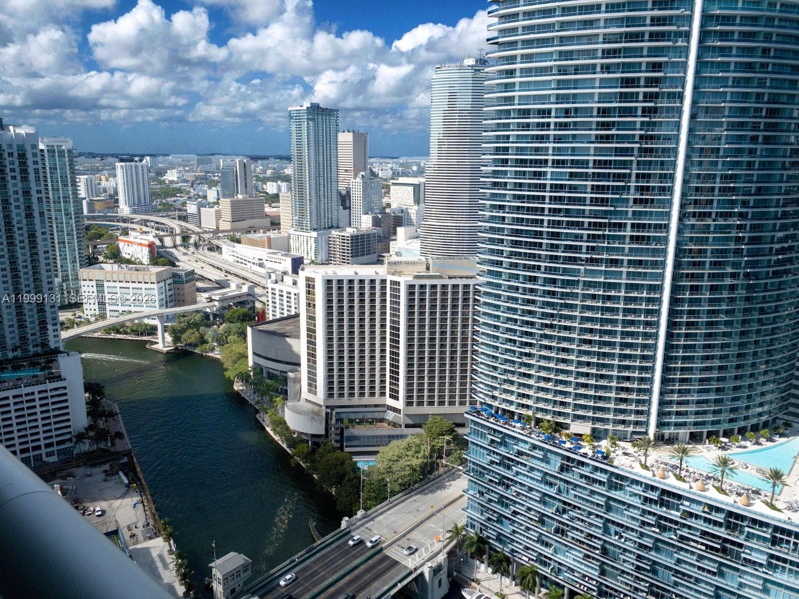475 Brickell Ave # 3915, Miami FL 33131 — 22