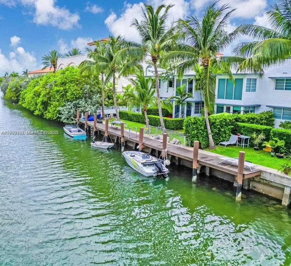 3915 N Meridian Ave # 101, Miami Beach FL 33140 — 3